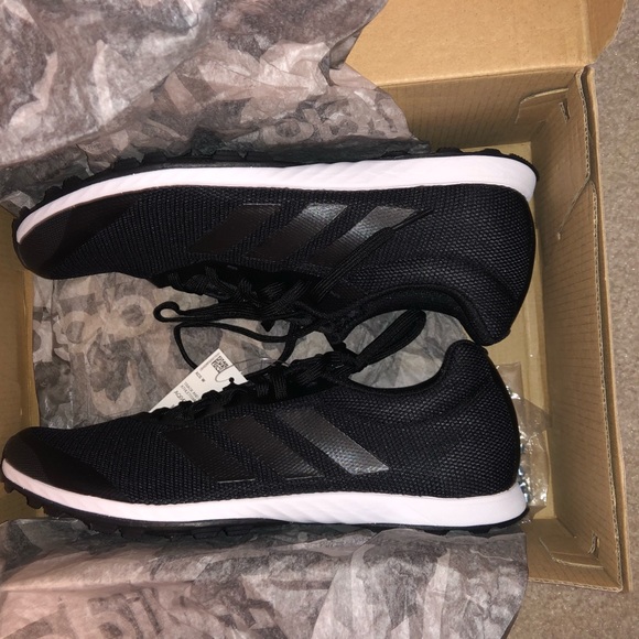 adidas xc spikes